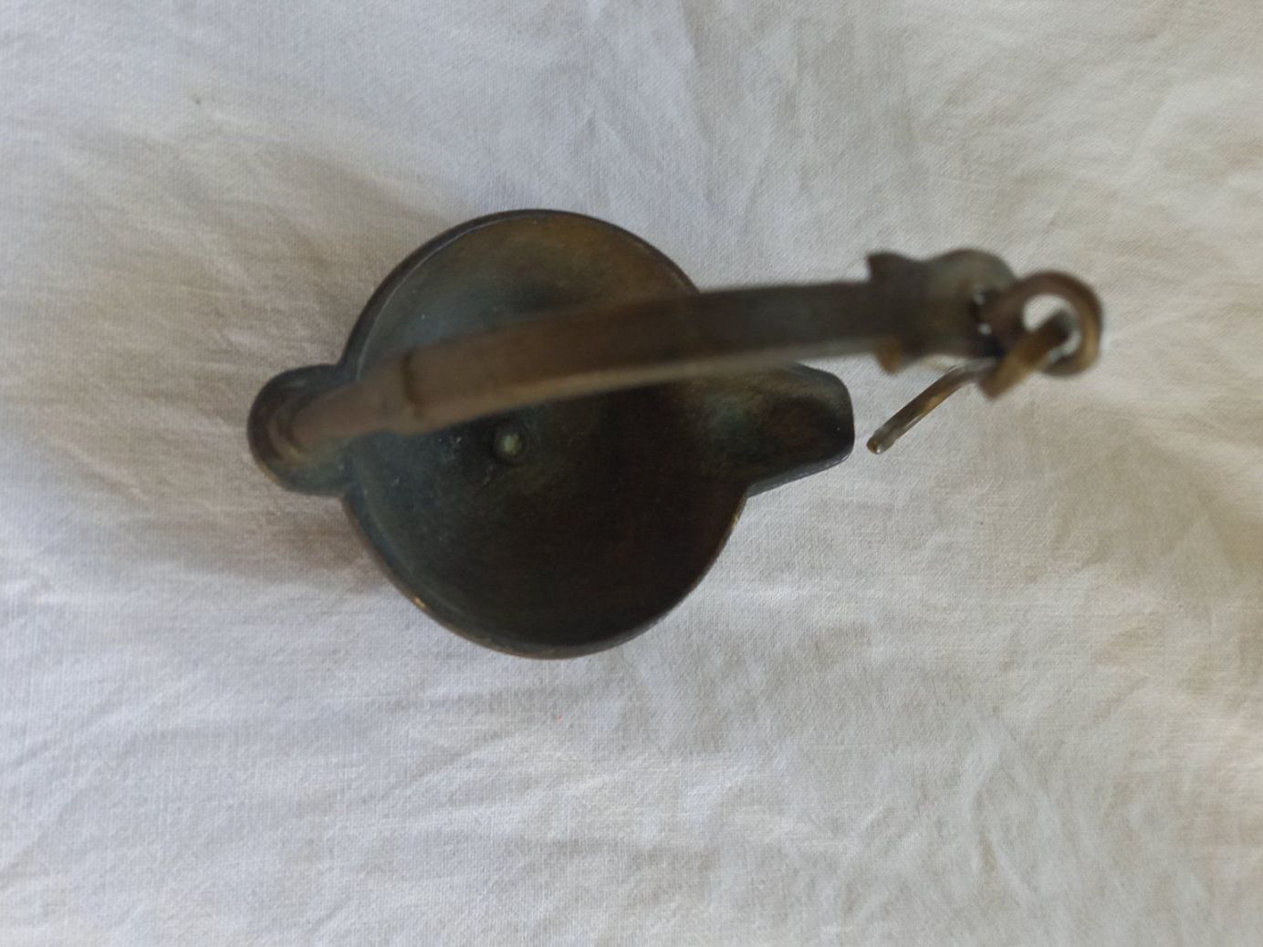 Lampade: Lampe à huile ancienne en laiton – Usato da Rossens FR venduto da Souris1 7