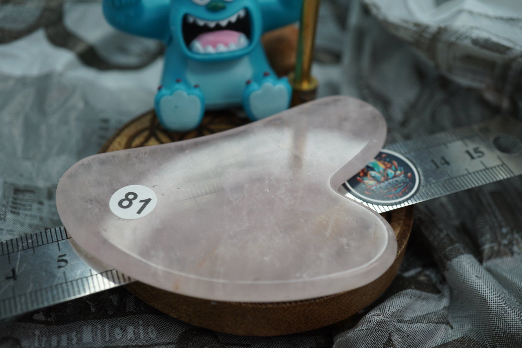 Mineralien & Heilsteine: Gua Sha Massage-Stein  Rosenquarz    ab 1.- – Neu und originalverpackt aus Eschenbach SG von topstone 1