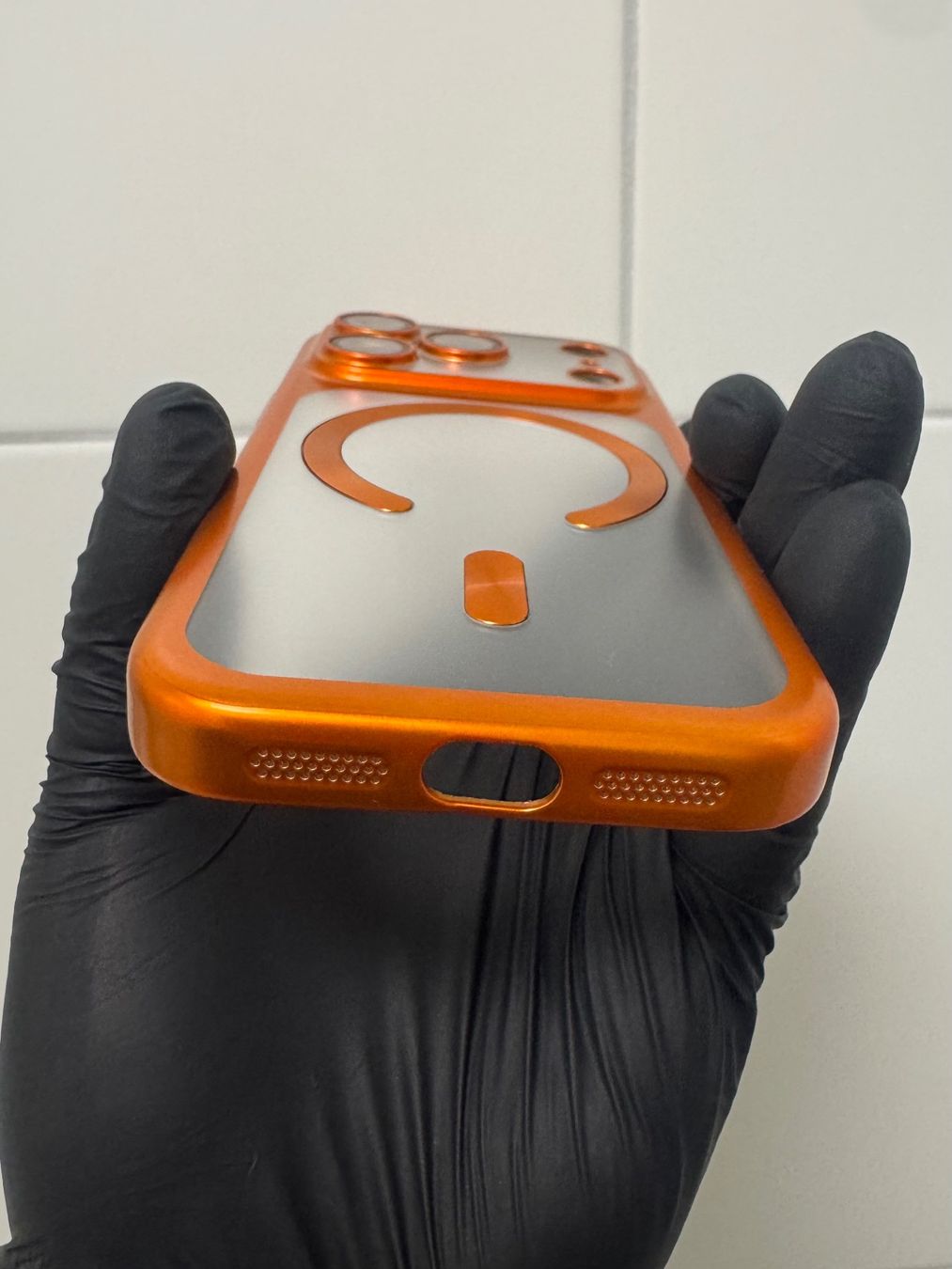 Cover & Protezioni schermo: Coque luxe iPhone 17 Pro - Orange Hülle new – Nuovo e nell'imballaggio originale da Roche VD venduto da GOLDEN_SHOP_24H 4