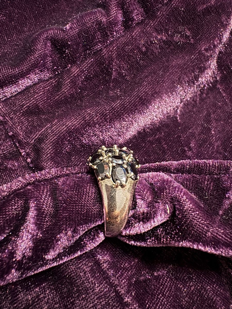 Anelli: Eleganter Ring 925er Silber mit schwarzen Steinen Gr.58 – Usato da Zürich venduto da wei_8n2l 5