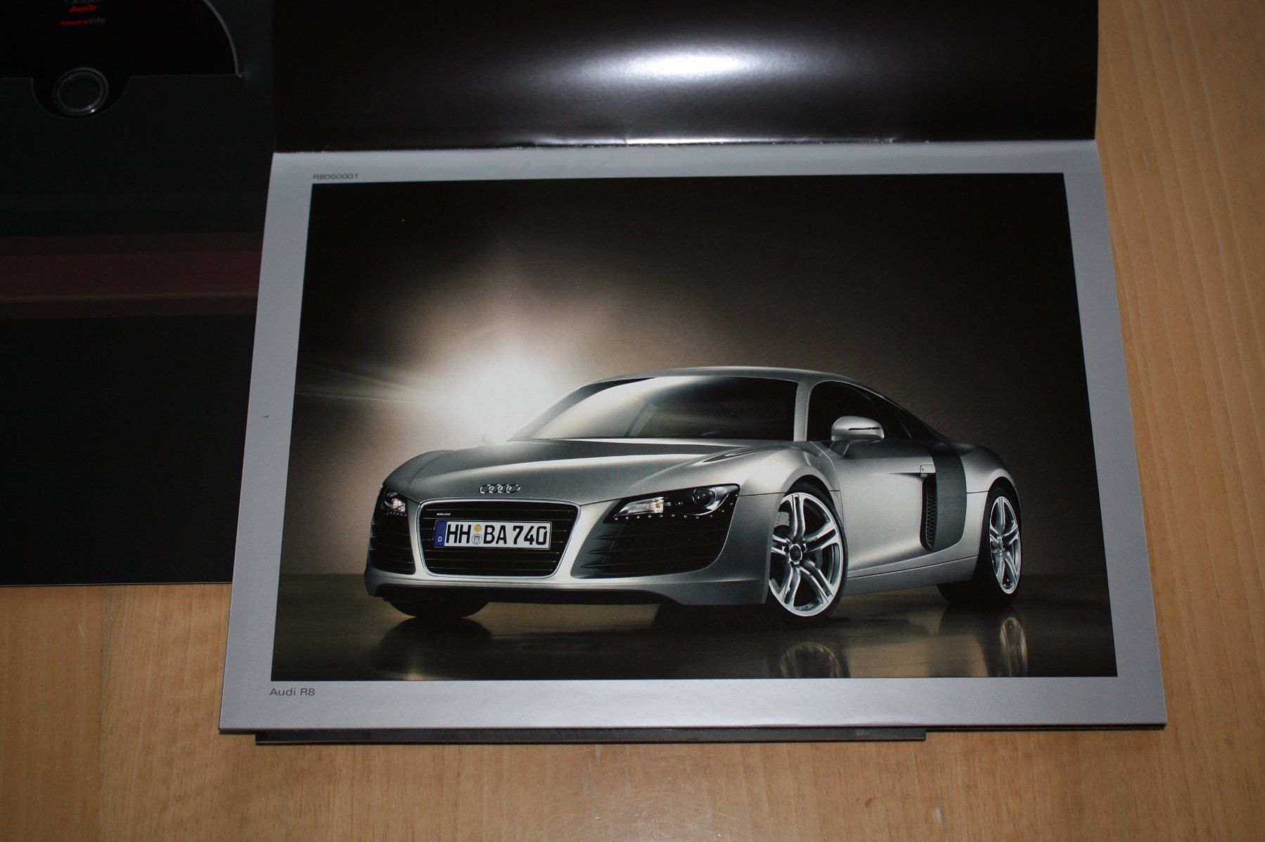 Audi Dokumente: Audi R8 Pressemappe/CD 9/2006 – Gebraucht aus Wikon von erwin400 3