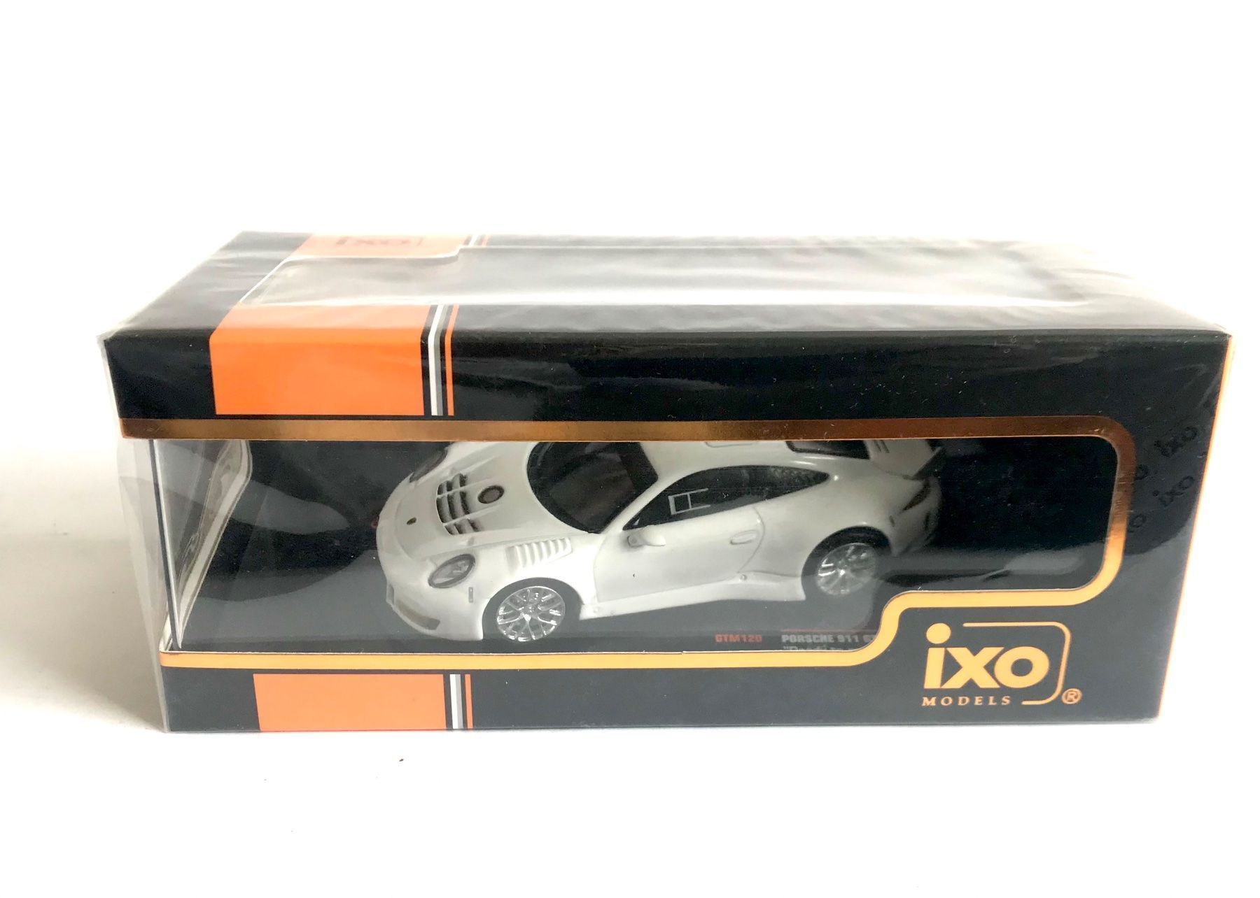 Porsche Modellautos: 1:43 Porsche 911GT3R IXO – Neu und originalverpackt aus Zürich von tomakomai