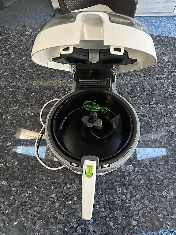 Küchengeräte: Tefal Actifry Airfryer Heissluftfriteuse – Gebraucht aus Mülligen von SwissGMAN 1