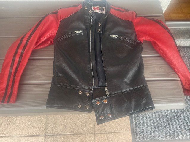 Giacche: Damen Motorradjacke Leder – Usato da Basel venduto da Dylan1994
