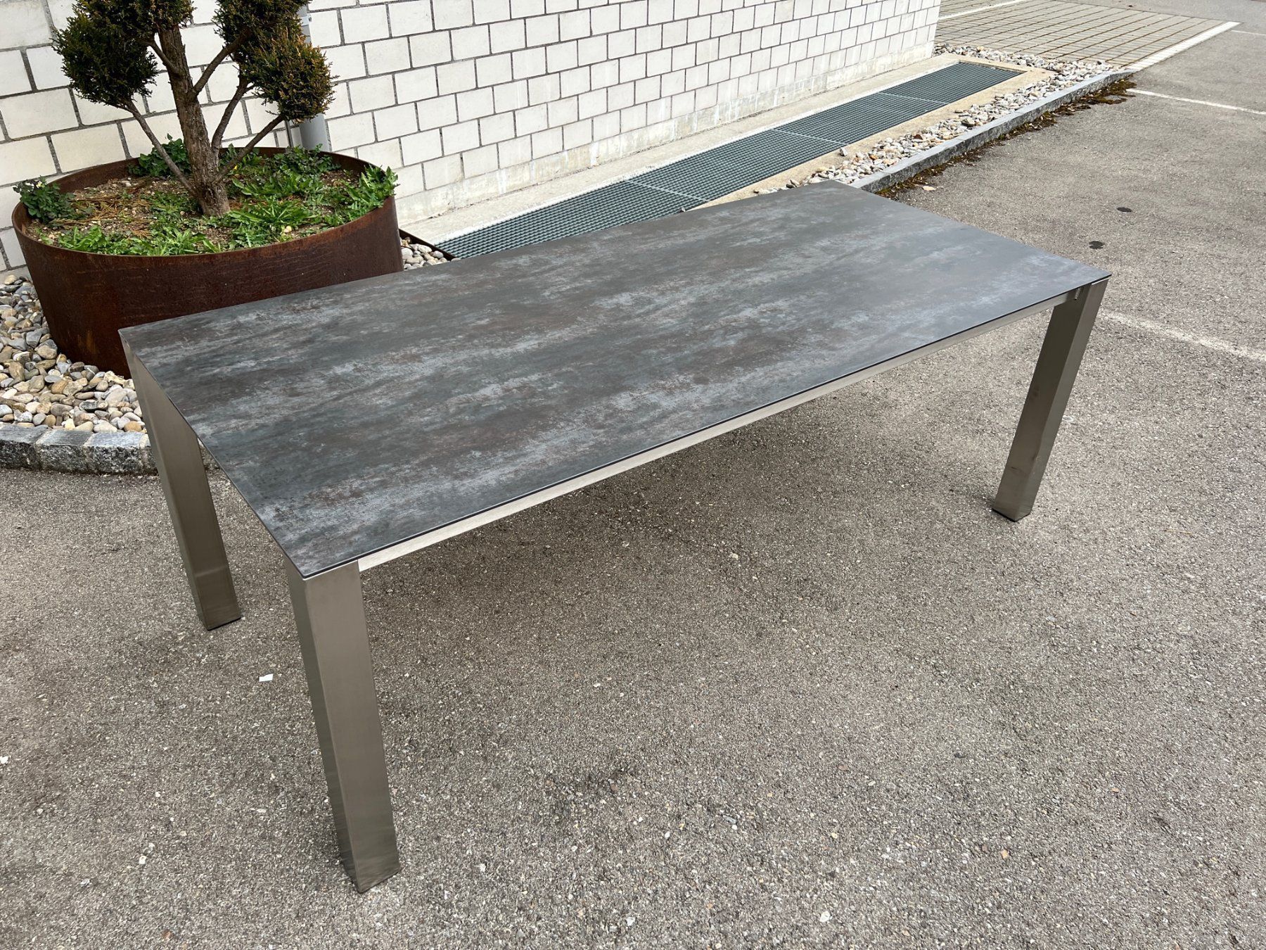 Tische: Keramik Gartentisch 280 x 110 cm – Neu (gemäss Beschreibung) aus Oberentfelden von Gdsign 1