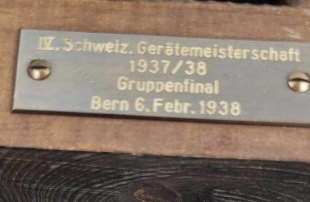 Altre raccolte & rarità: Pokal von 1938 mit Brienener Bär – Usato da Flums venduto da Flumsantik 1