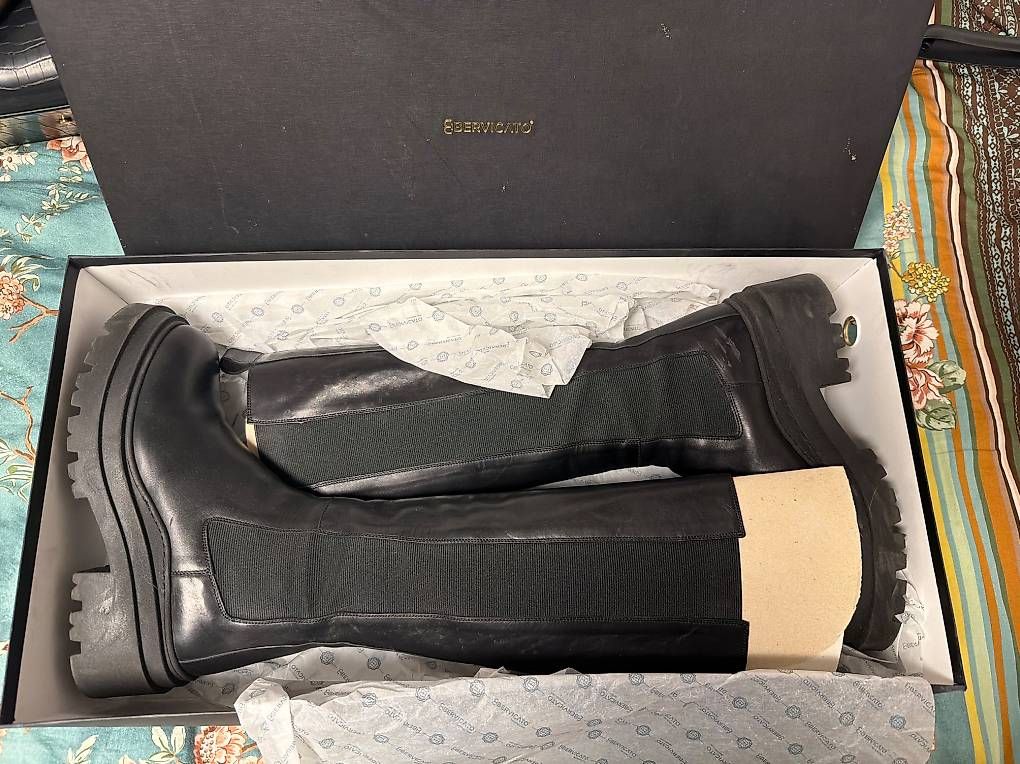 Damenschuhe: Schwarzen Stiefel – Gebraucht aus Köniz von ges_786t