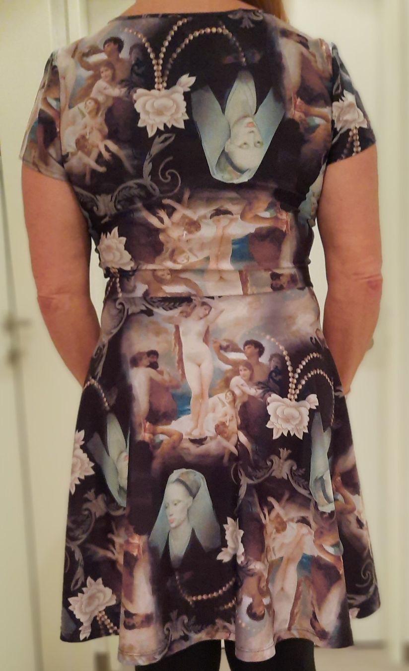 Vestiti: Kleid mit Engelmotiven Grösse L, 82% Nylon 18% Elastan – Usato da Muhen venduto da Happiness2008 3