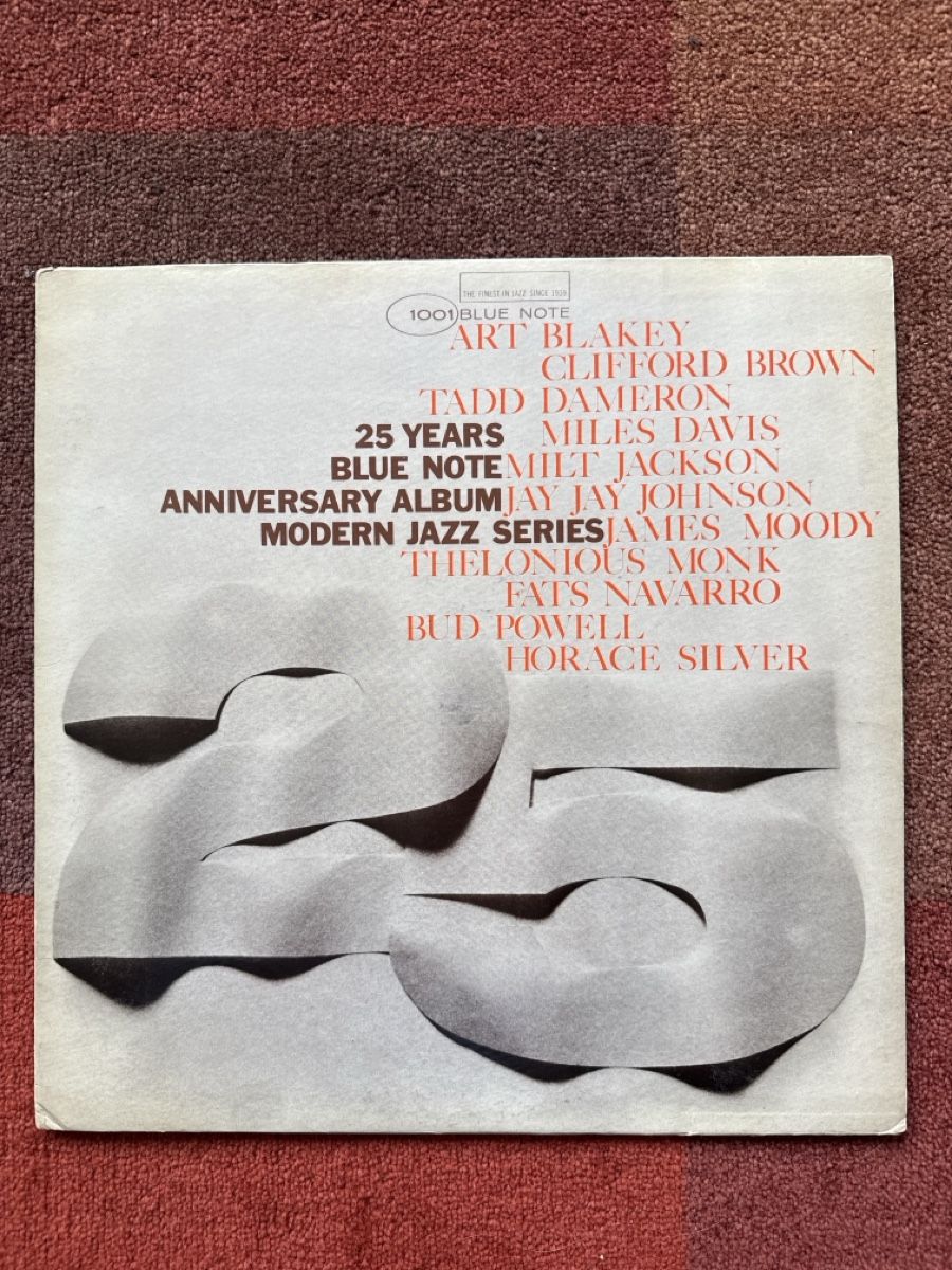 Dischi in vinile: Miles Davis Jazz Blue Note 25 Years Anniversary Edition ! – Usato da Givisiez venduto da My_favorite_shop