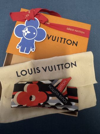 Louis Vuitton Bandeau Seidentuch, Blumenmuster, wie neu!