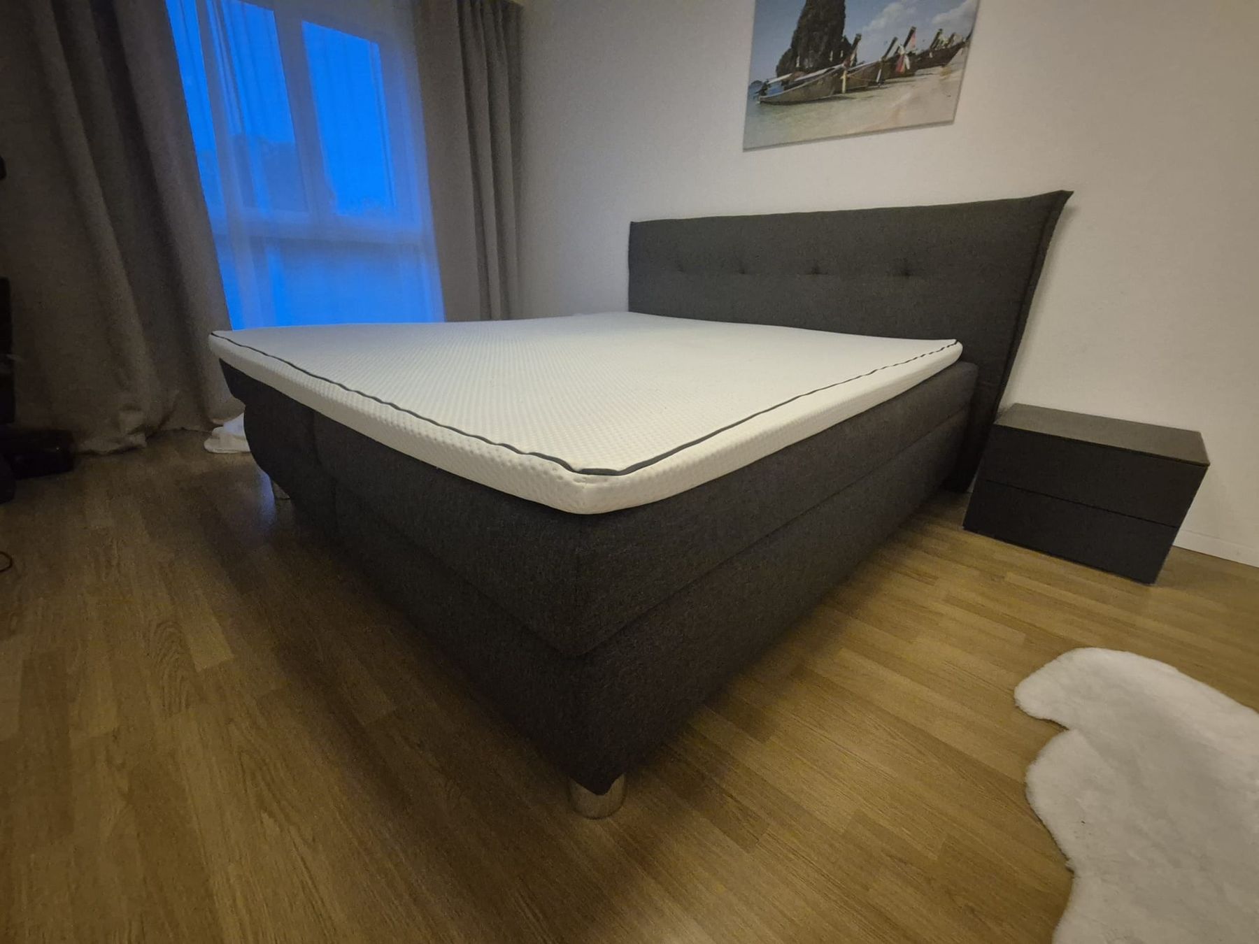 Emma Betten: Boxspringbett Grau mit Emma Topper – Gebraucht aus Rotkreuz von Zmili_369