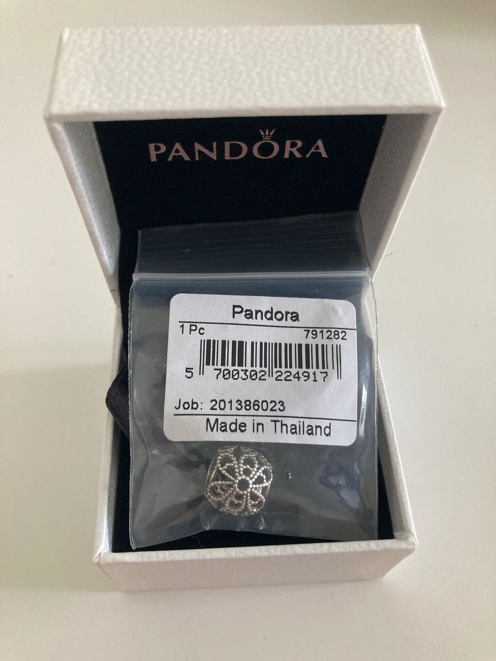 Pandora Ciondoli: Charm Pandora Argent 925, Dentelle Florale – Usato da Biel/Bienne venduto da almercaa