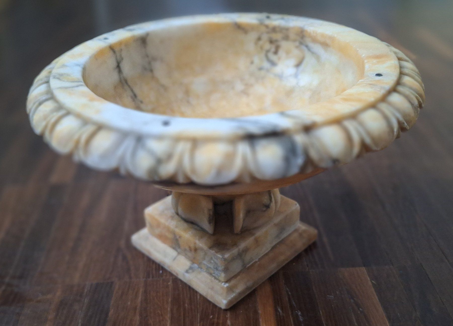 Tutte le decorazioni: Vogeltränke -  antik Dekoration – Usato da Horgen venduto da OlJaS 1