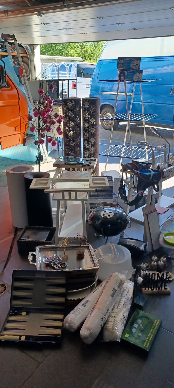 Tutte le decorazioni: Flohmarkt Räumung grill Deko set ab 1.- – Usato da Dürrenäsch venduto da Uliu