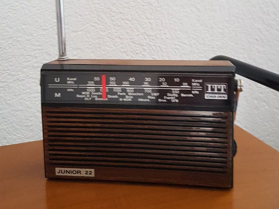 Schaub Lorenz Radio: Radio MINI Junior2 Lorenz-Schaub vintage – Usato da Wallisellen venduto da Swissline11