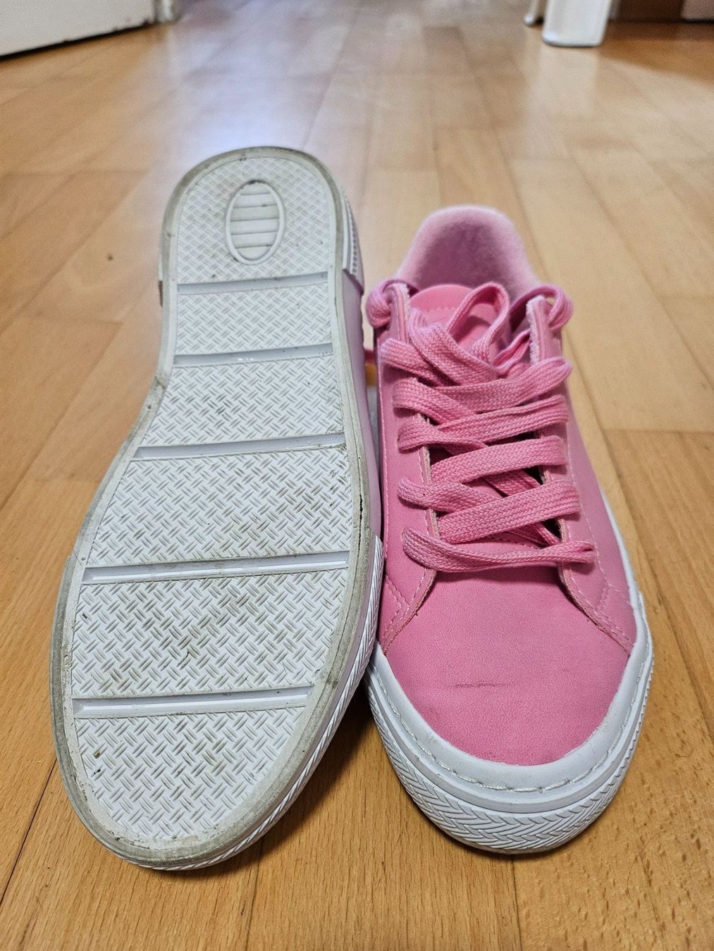 Scarpe da donna: Sneaker in Pink, Gr. 38 – Usato da Zürich venduto da qua_7dpq