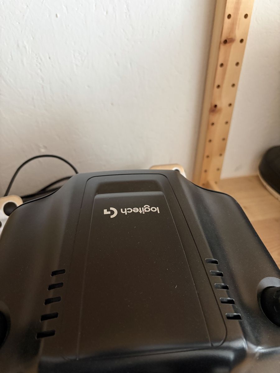 Logitech Manettes: Logitech G29 Driving Force – D'occasion à Hinwil par rubinstar4 1