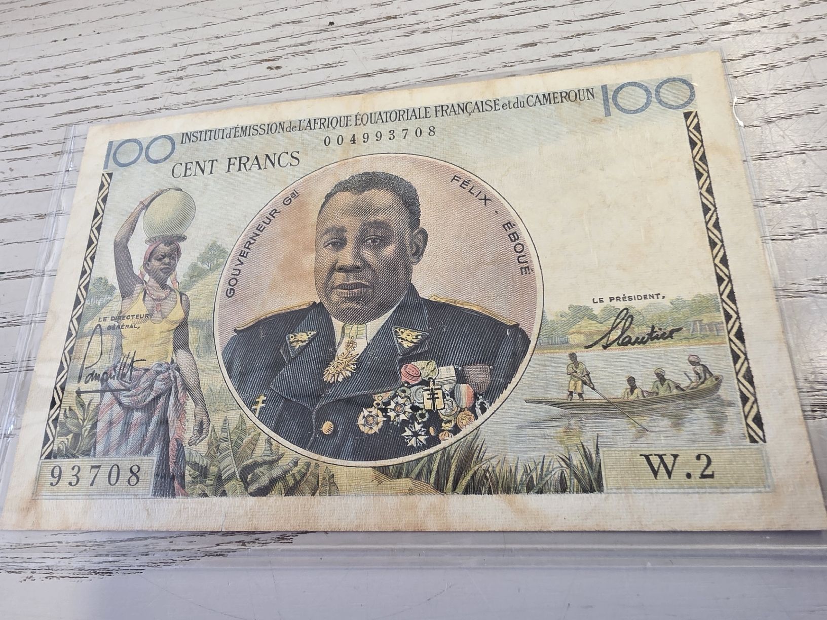 Banconote: Banknote 100 Francs Afrika Äquatorial Guinea gebraucht – Usato da Herisau venduto da Antiques.AR