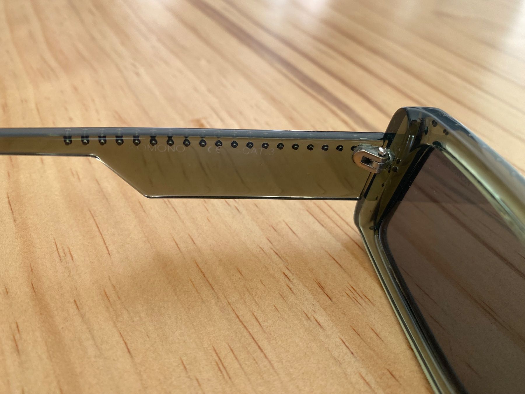 Occhiali & Lenti: Sonnenbrille Damen Komono – Usato da Siegershausen venduto da Minneola 3