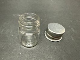 40 Minigläschen 5 ml mit Schraubdeckel