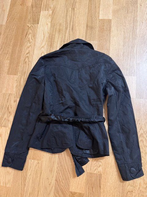Giacche: Jacke Reserved Gr.36 – Usato da Wabern venduto da adamovski 1