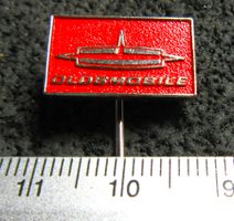 OLDSMOBILE AUTO LOGO GEPRÄGT ALTE ANSTECKNADEL VINTAGE OLDI