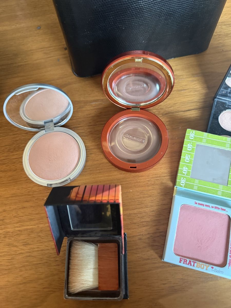 Make-up: Makeup Set Nars TheBalm Clarins Mixed Beauty Items – Nuovo (secondo la descrizione) da Zürich venduto da pinish 2