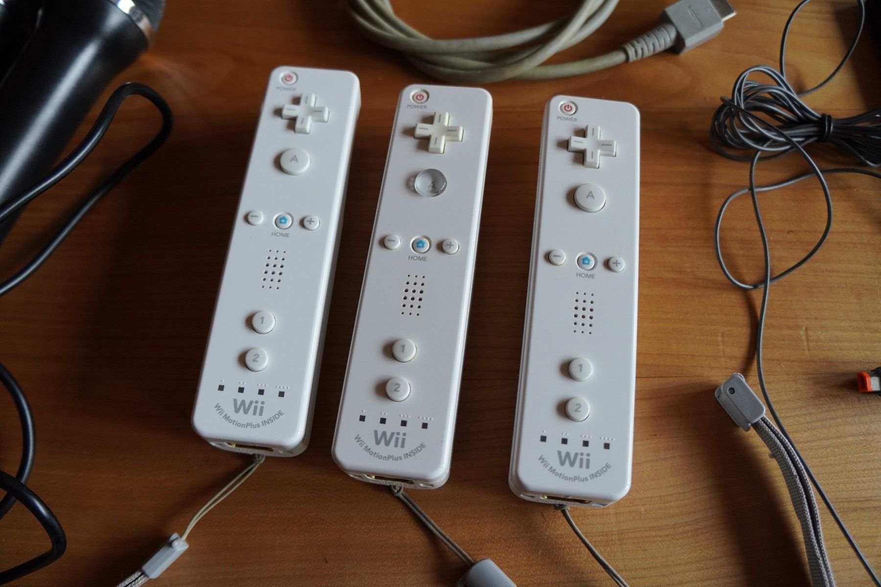 Nintendo Console: Nintendo Wii U, div. Artikel. – Difettoso da Hinwil venduto da kingping7 7