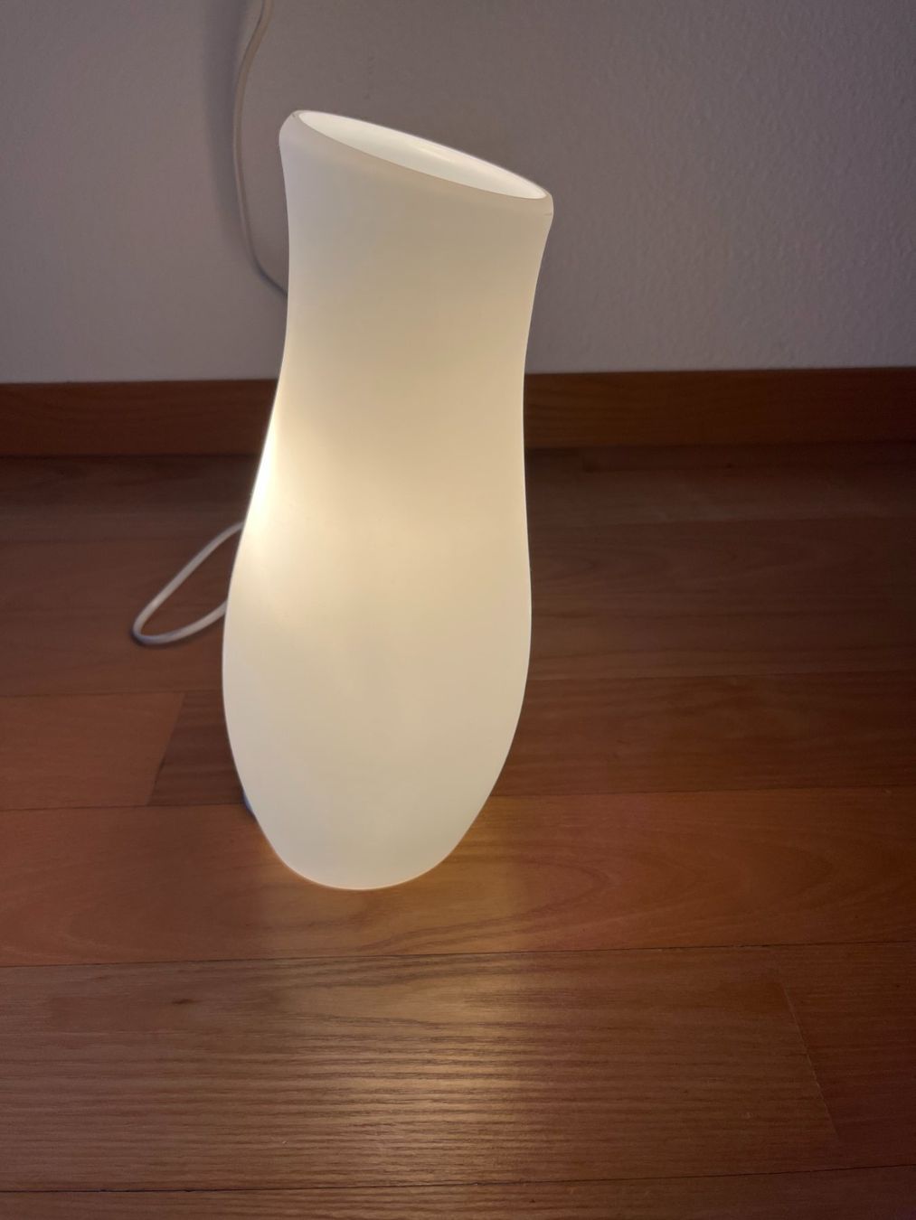 Lampes: 2 Nachttischlampen – D'occasion à Baar par Aatina 1