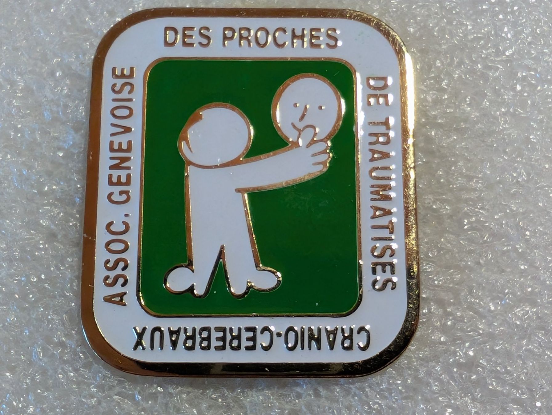 Placchette & Badge: Ansteckpin 93: – Usato da Oppligen venduto da Pin-Fall-Shop