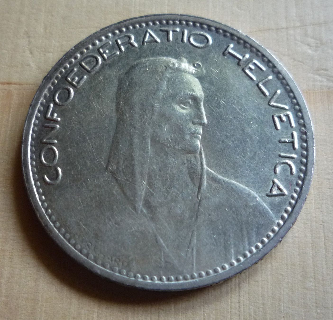 Tutti le monete: 5 Franken 1923, unz, Kat. 225.-- – Usato da Rieden SG venduto da Sammelfreund 1
