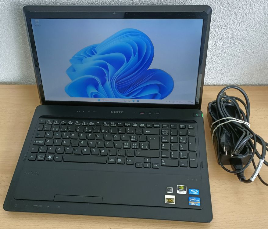 Laptop Sony Vaio + Windows 11 Pro + MS Office 2021 Pro | Kaufen auf Ricardo