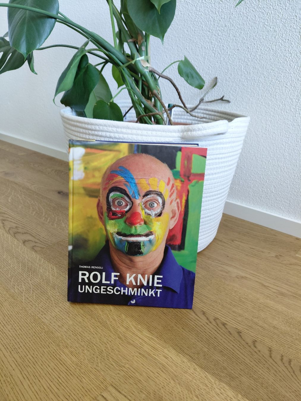 Libri: Buch Rolf Knie ungeschminkt – Nuovo (secondo la descrizione) da Geuensee venduto da sonnenstunden