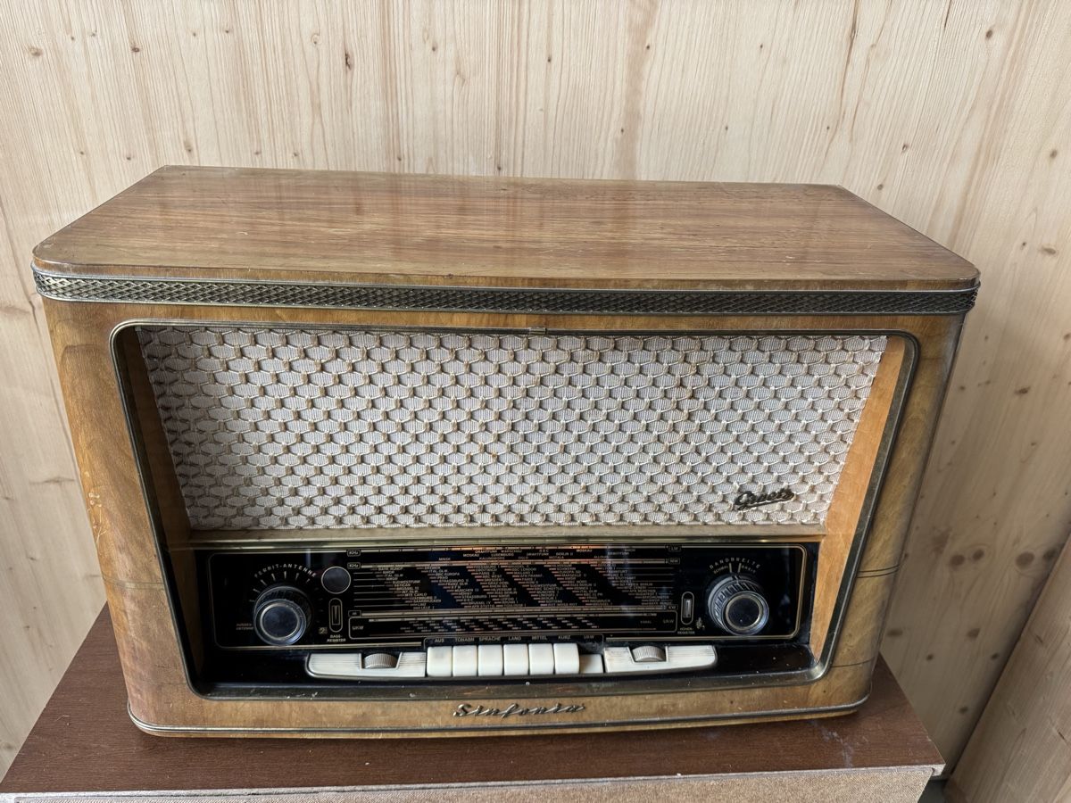 Radio: Graetz Radio – Usato da Reigoldswil venduto da pet_dj8f 1