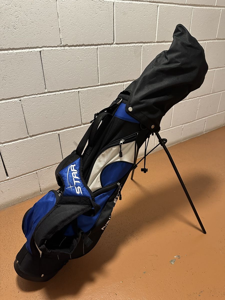 Mazze & Set: Club de golf junior – Nuovo (secondo la descrizione) da Colombier NE venduto da Pab77