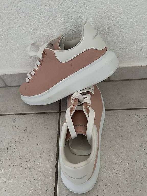 Scarpe da donna: Sneaker Alexander MC Queen Gr.41 – Usato da Solothurn venduto da Sunshine315