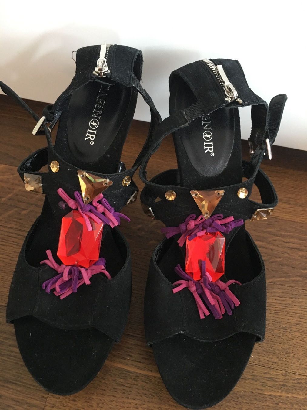 Scarpe da donna: MEGA TREND PUMPS-SCHWARZ-CAFÉ NOIR-GR.40 – Usato da Baar venduto da hasenfrau15 5