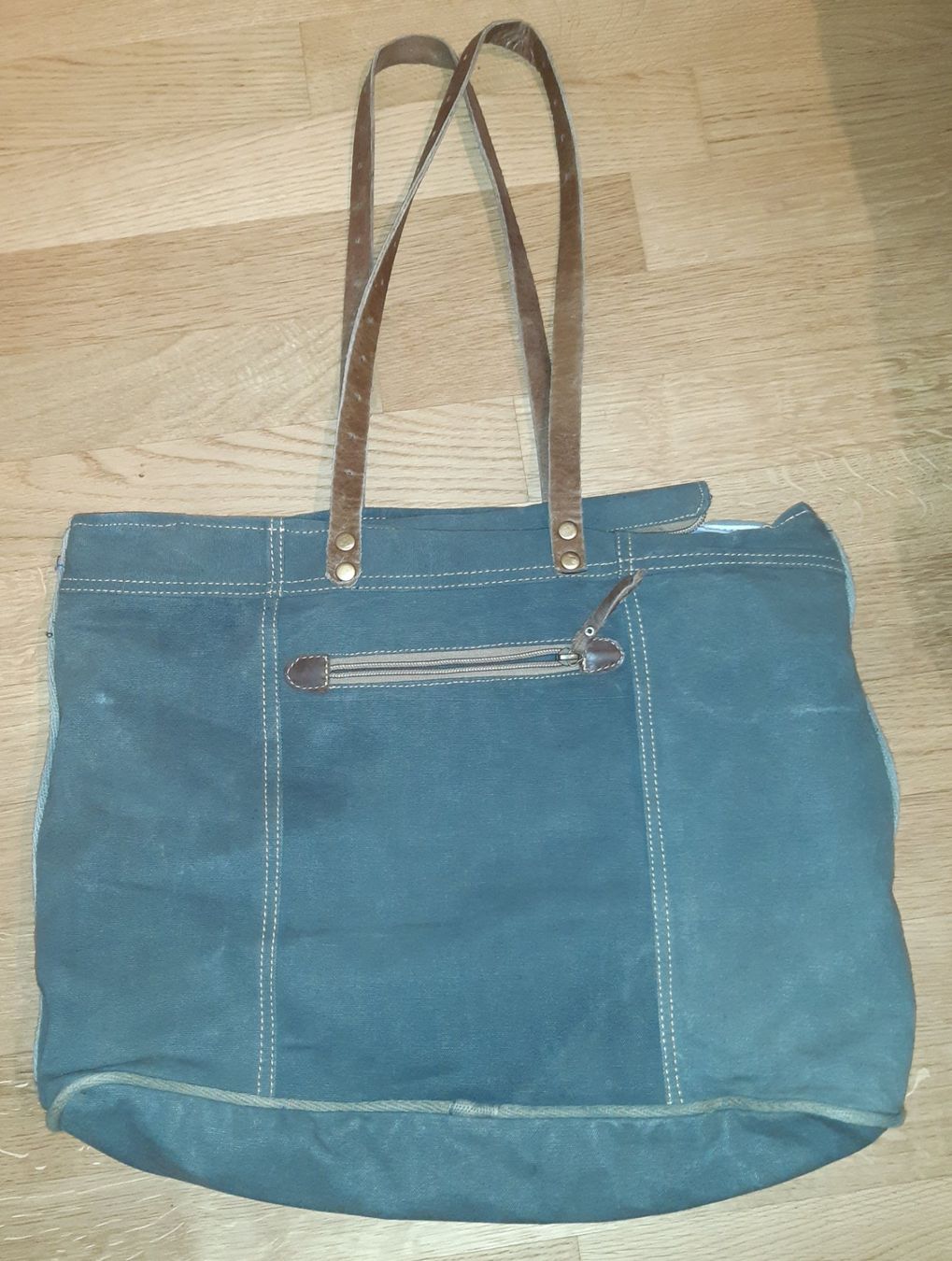 Taschen für Damen: Grosse Tasche – Gebraucht aus spiez von fea.thala 1
