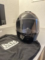 Motorradhelm IXS schwarz mit Schutzbeutel neuwertig