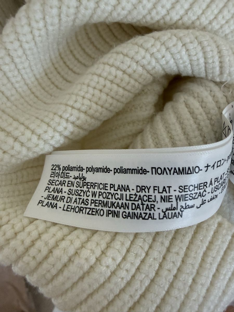 Massimo Dutti Maglioni & Felpe: Massimo Dutti Sweater V-Neck White – Usato da Baden venduto da fri_d2xs 3