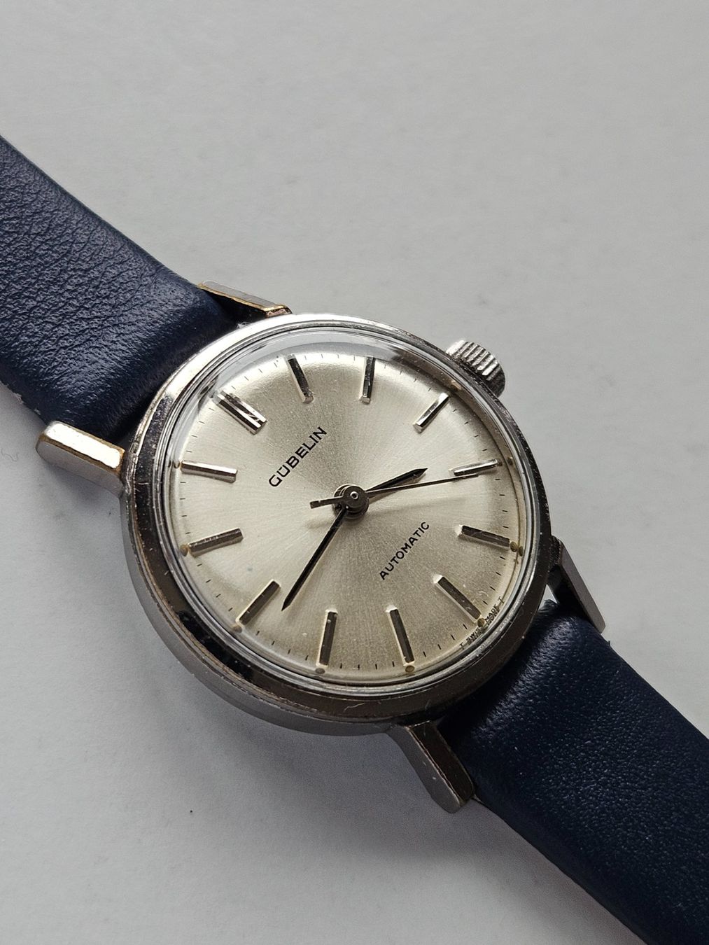 Gübelin Uhren: 597 Gübelin Damenuhr Automatic – Gebraucht aus Berikon von mmm21 1