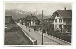 Lerchenfeld bei Thun (BE) Dorfstrasse - Wohnhäuser - Foto-AK