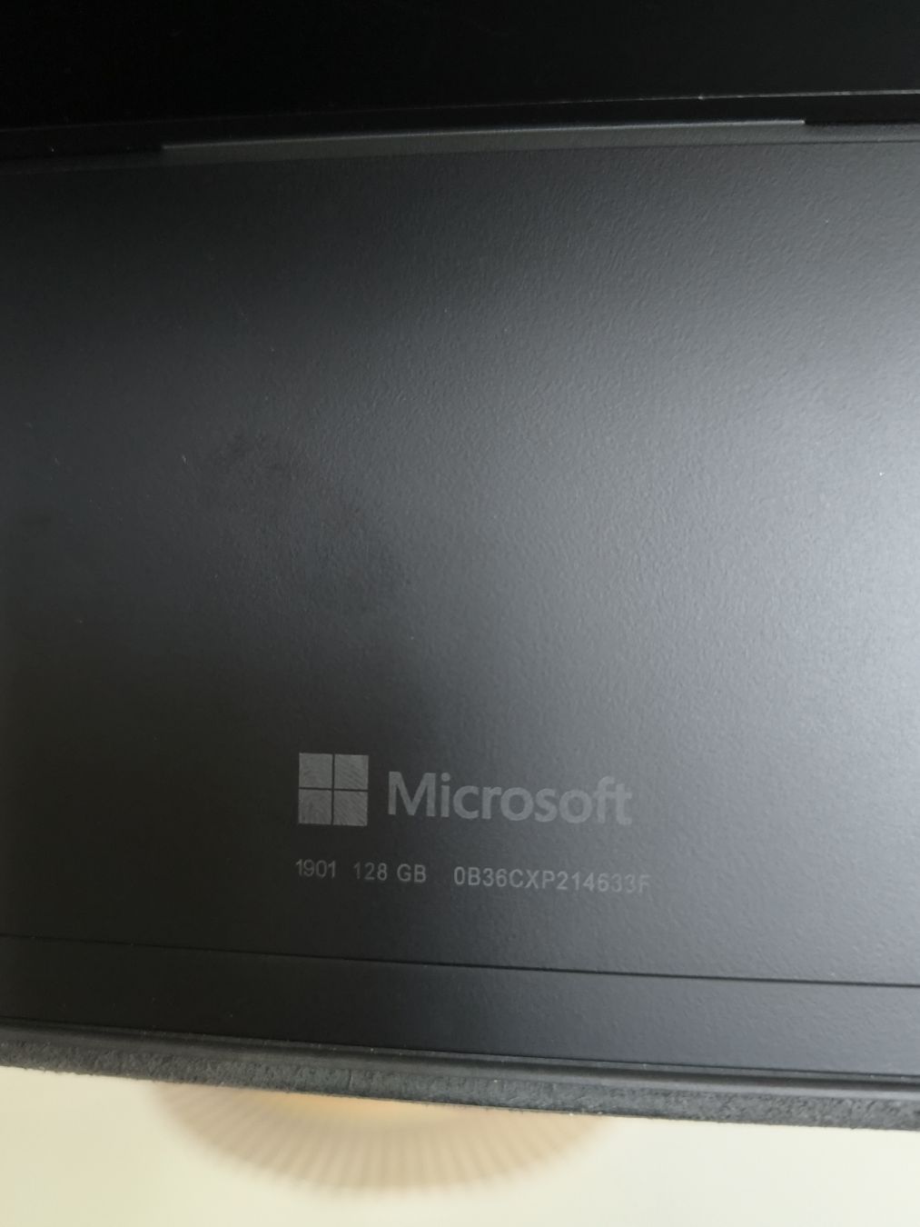 Microsoft Tablet PC: Surface Go 3 défectueuse  – Defekt aus Riaz von vanucaptures 1