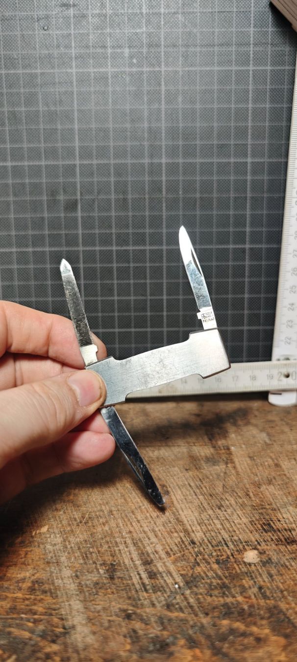 Coltelli tascabile: Altes Messer zu verkaufen Nr 83 – Usato da Gelterkinden venduto da MYSTOREFORYOU4460 1