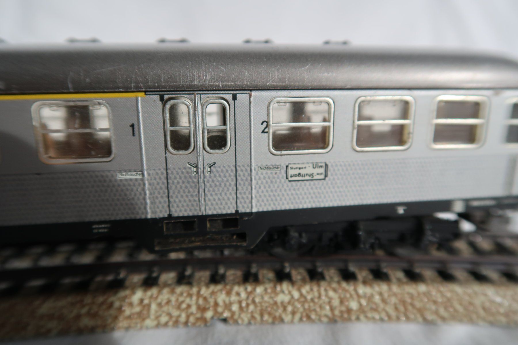 Märklin Modellini di ferrovie: Nahverkehrszug Silberling 4043 – Usato da Hurden venduto da Barth23 1