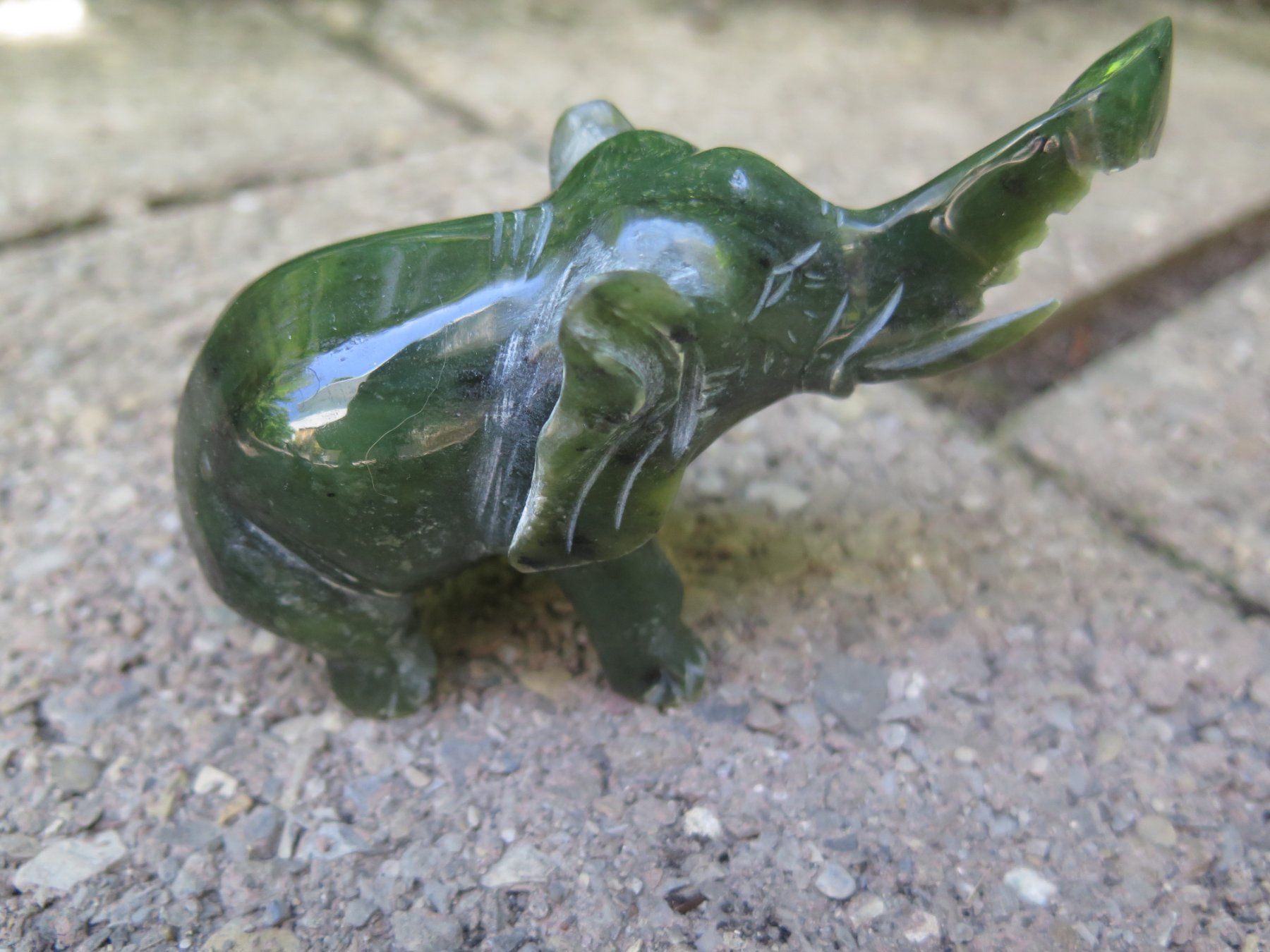 Sculptures & Statues: 3 Jade Elefanten – D'occasion à Schaffhausen par Yamakana51L8736OQ8 4