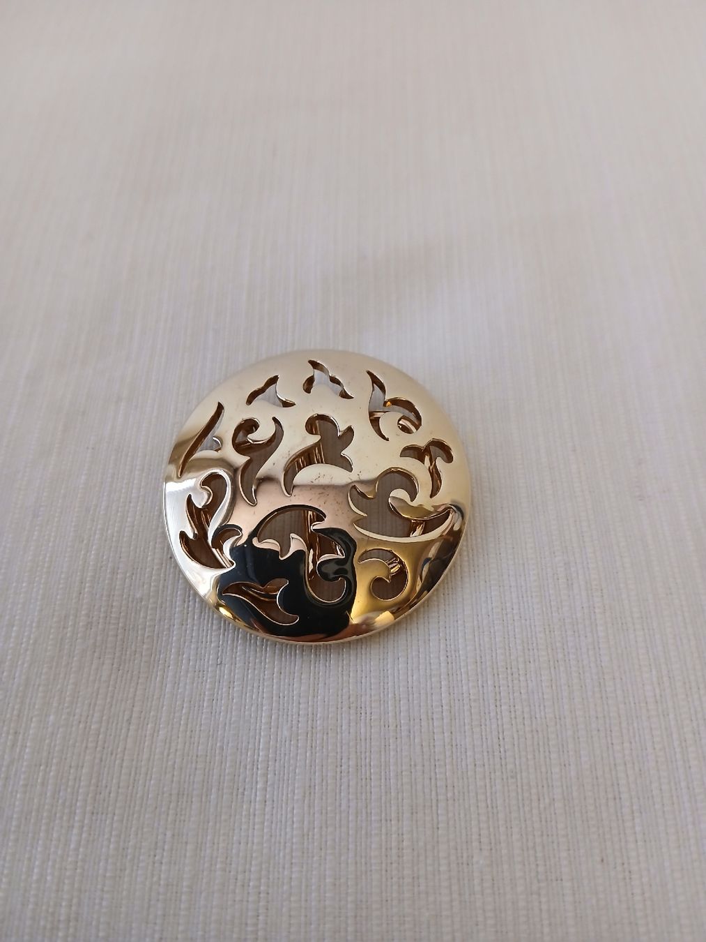 Pendentifs: Halstuchhalter – D'occasion à Galgenen par Leila46