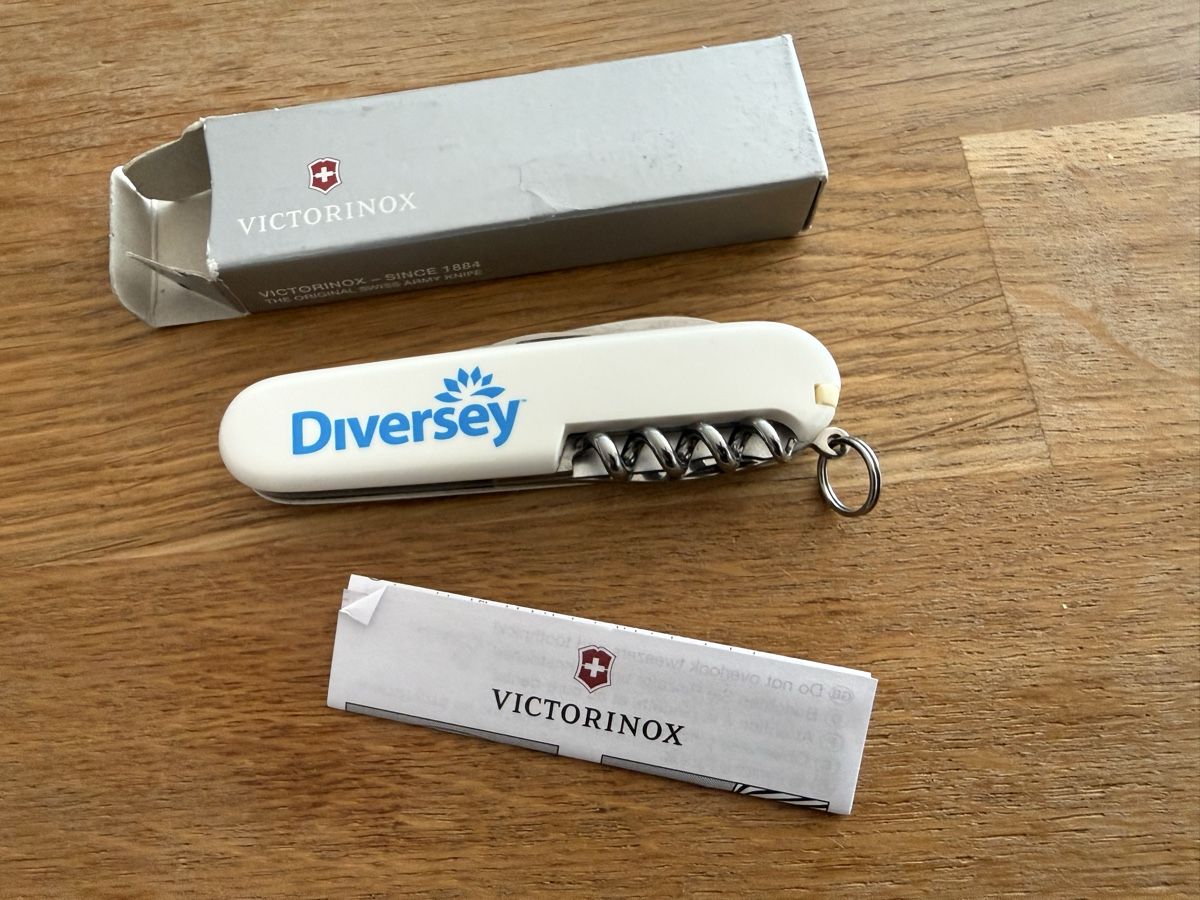 Victorinox Taschenmesser: Victorinox Taschenmesser Neu Sackmesser – Neu und originalverpackt aus Goldach von Messerguru