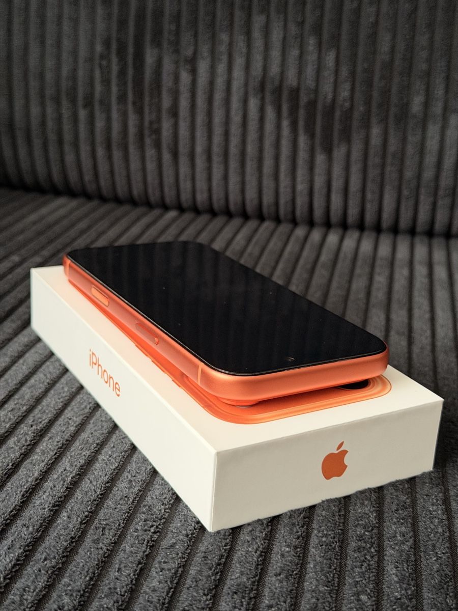 Apple Portables: iPhone 17 Pro Cosmic Orange 256gb – D'occasion à Thalwil par damn.edo 3