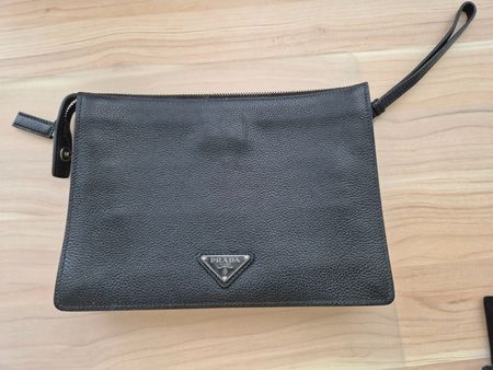 Prada Clutch, Leder, Schwarz, Top Zustand, wie neu!